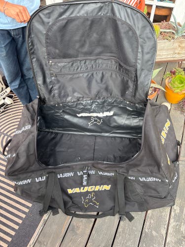 Vaughn Goalie Bag (Used)