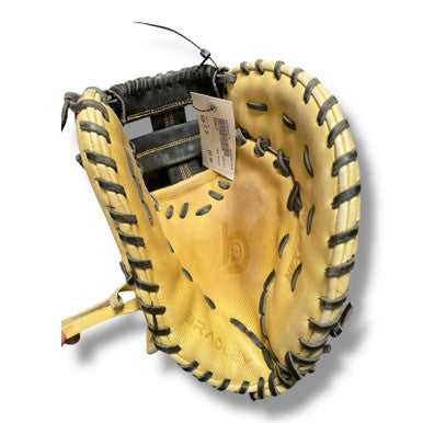 Used BRADLEY BB/SB First Base RH Throw Tan 12" 11375-S000362376