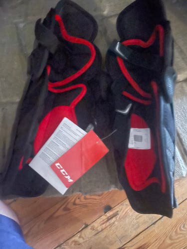 Youth CCM 11" Shin Pads (New)