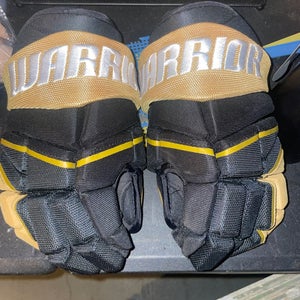 Warrior Alpha LX 30 Gloves 11" (New)