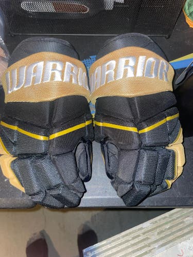 Warrior Alpha LX 30 Gloves 11" (New)