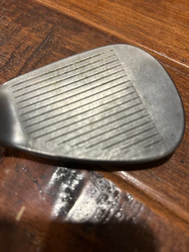 Men's Titleist Vokey Right Handed Wedge Regular Flex 56 Degree Graphite Shaft (Used)