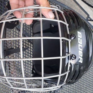 Large Bauer BHH2100L Helmet (Used)