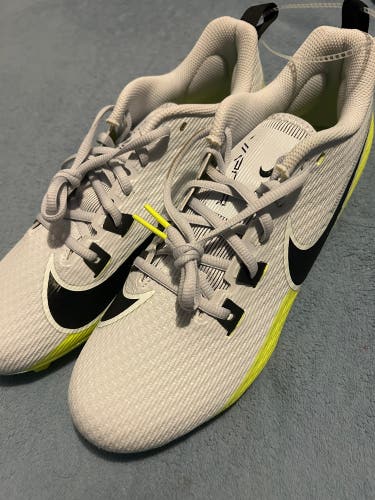 Unisex Size M 10.0 (W 11.0) Nike Low Top Vapor Edge Speed 360 2 Molded Cleats (New)