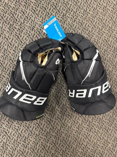 Bauer Vapor FlyPro Size 15” Gloves