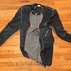 Shock Doctor Ultra Shockskin goalie padded shirt Mens Small(Used)