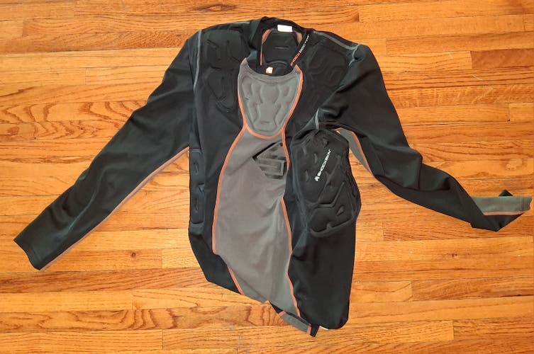 Shock Doctor Ultra Shockskin goalie padded shirt Mens Small(Used)