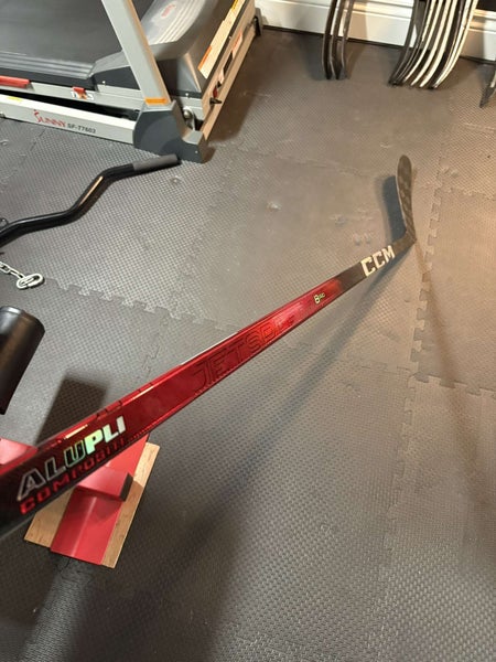 Senior CCM JetSpeed FT8 Pro Left Hand Hockey Stick P28  (New)