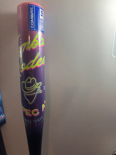 2025 Combat MFG Spec A1 Alloy BBCOR Certified Bat (-3) 29 oz 32" (New)