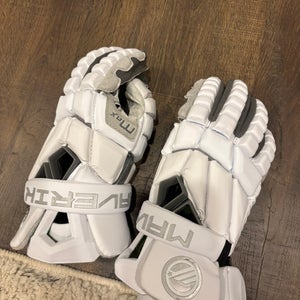 Maverik Max Lacrosse Gloves Large (Used)