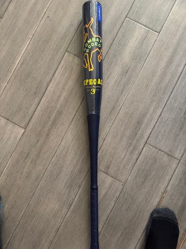2025 Combat MFG Spec A1 Alloy BBCOR Certified Bat (-3) 30 oz 33" (New)