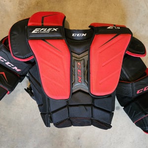 Large CCM Extreme Flex Shield E1.9 Goalie Chest Protector (Used)