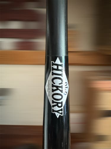Old Hickory Bat (-3) 31 oz 34" (Used)