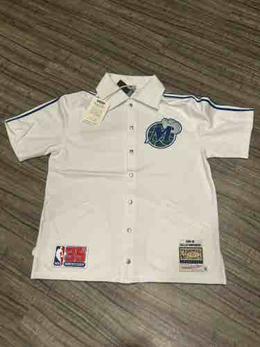 Dallas Mavericks Mitchell & Ness NBA Authentic Shooting Shirt, Size Adult XL