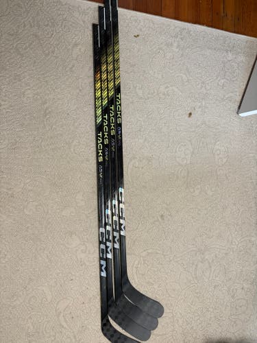 4 Pack CCM Tacks Trigger 8 Hockey sticks