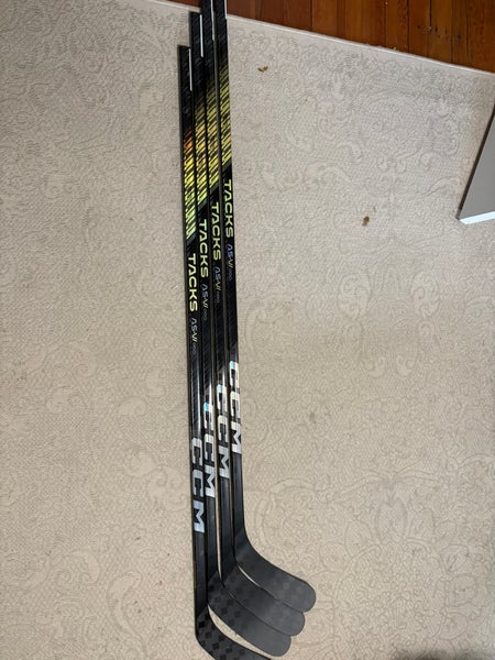 4 Pack CCM Tacks Trigger 8 Hockey sticks