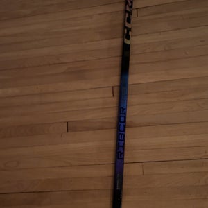 Intermediate CCM RibCor Trigger 8 Pro Right Handed Hockey Stick P28 Pro Stock (Used)