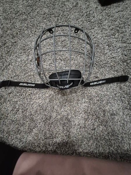 Used bauer cage Grey