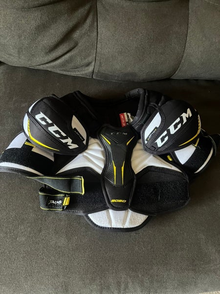 Junior CCM Shoulder Pads, Elbow Pads, and Breezers