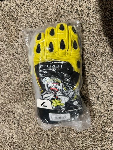 XXL Men's Level SQ CF Gloves for Ski Racing (Unopened/New)