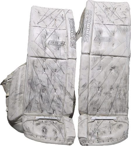 33" Simmons Goalie Leg Pads (Used)