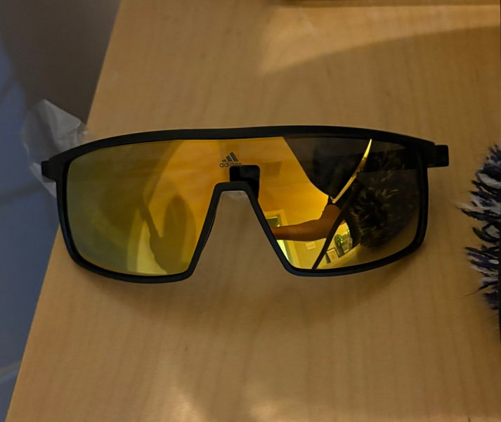 Unisex   Adidas Sunglasses (New)