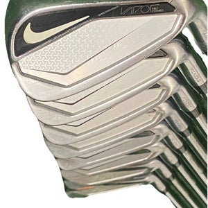 Nike Golf Vapor Pro Combo Iron Set 4-PW,AW RH DG Pro S300 Steel 5i 38" New Grips