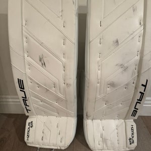 32+2
True Hzrdus 9x4 Goalie Leg Pads (Used)