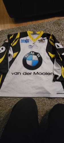 Germany dorsten wolf's BMW hockey jersey