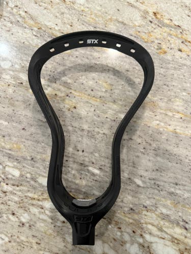 STX Hammer 900 Unstrung Head (Used)