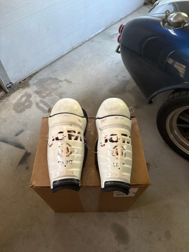 Senior Jofa 4000 14" Shin Pads Pro Stock (Used)