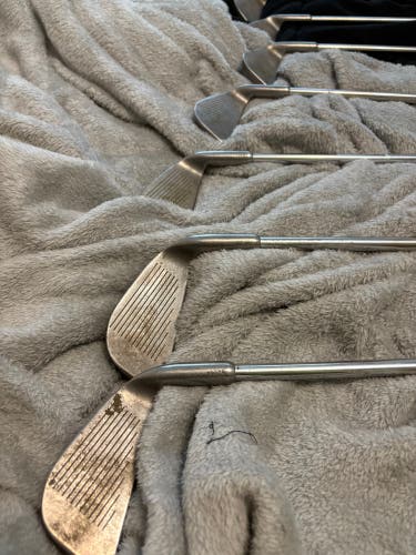 Ping Left Hand Clubs Regular Flex 9 Pieces (Used)