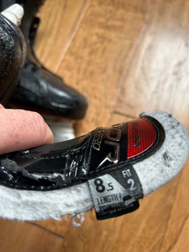 Bauer Vapor 3X Pro Hockey Skates   8.5 (Used)