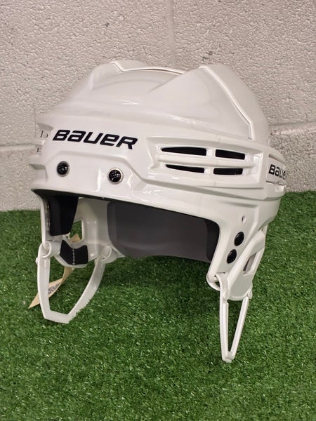 White Medium Bauer IMS 5.0 Helmet (Used)