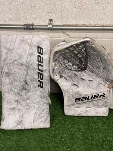 White Intermediate Bauer GSX Goalie Gloves & Blockers Regular (Used)
