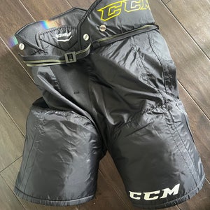 Medium Senior CCM Tacks Hockey Pants (Used)