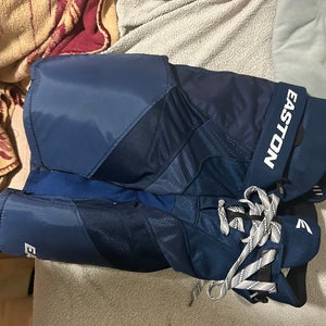 Medium Junior Easton Stealth C7.0 Hockey Pants (New)