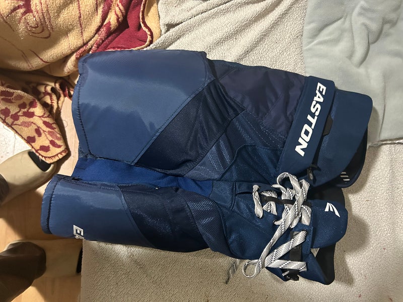 Medium Junior Easton Stealth C7.0 Hockey Pants (New)