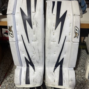 25" Brian's Netzero Goalie Leg Pads (Used)