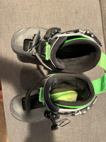 Bauer Konekt HF2 Hockey Goalie Skates Size 4 (Used)