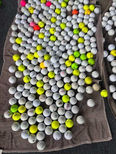 100 Golfballs!! Titleist, Callaway, Nike, Etc