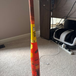 2025 Easton Hype Fire Composite USABat Certified Bat (-8)  22 oz 30" (Used)