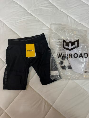 Warroad Hockey Youth Tilo Cup Connector Short - Small BNWT