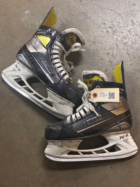 Senior Bauer Supreme S37 Hockey Skates 7.5 (Used)