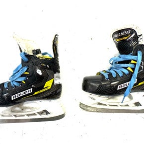 Used Bauer SUPREME M4 Junior Hockey Skate Junior 03 11860-S000295930