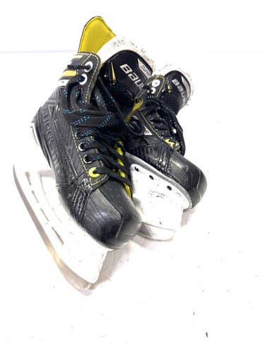 Used Bauer SUPREME S35 Junior Hockey Skate Junior 02 11860-S000296010