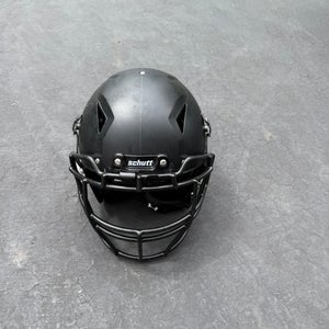 Youth Large Schutt Vengeance A11 Helmet (New)