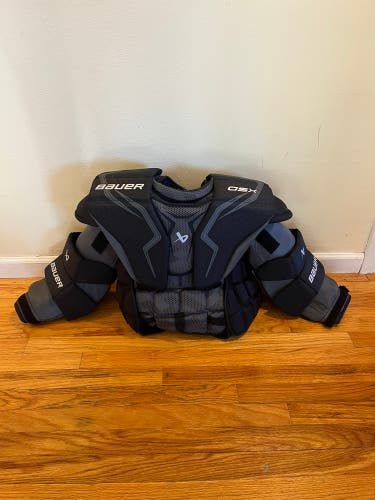 Senior Small 2020 Bauer GSX Goalie Chest Protector (Used)