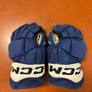 #11 LUCAS MERCURI USED CCM Gloves 15" Pro Stock