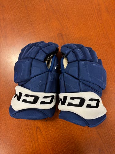 #7 SCOTT WALFORD USED CCM Gloves 14" Pro Stock